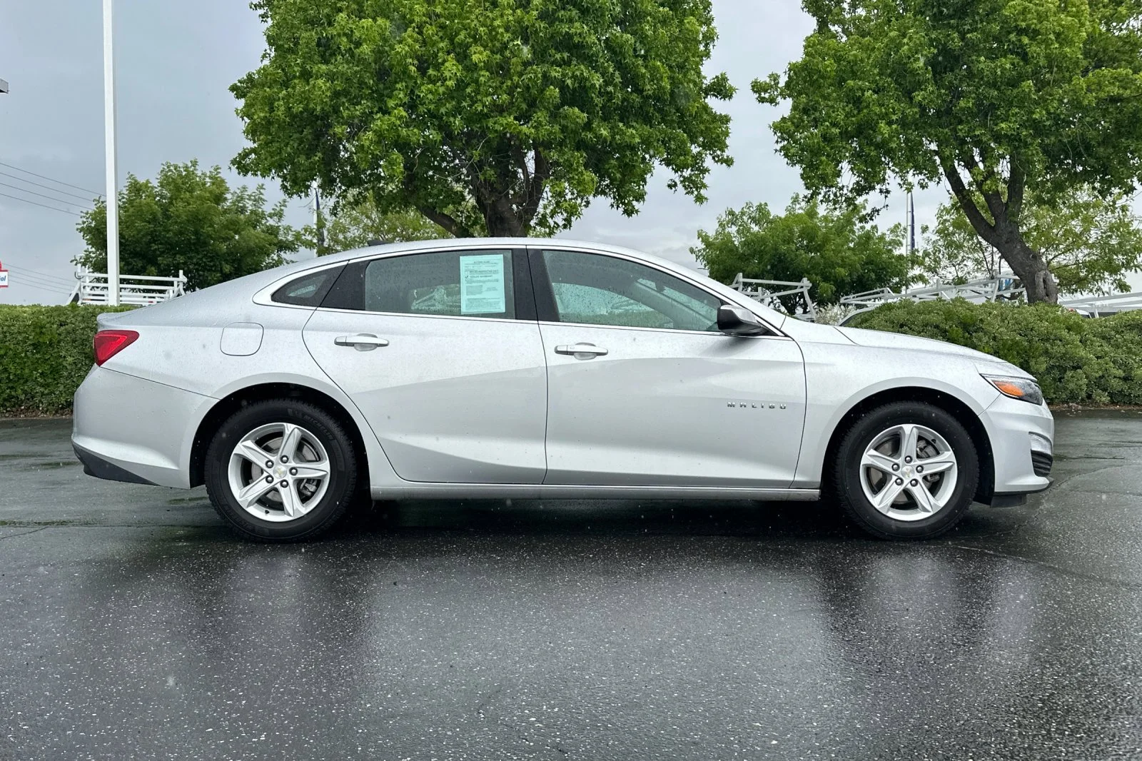 Used 2022 Silver Ice Metallic Chevrolet LS image 3