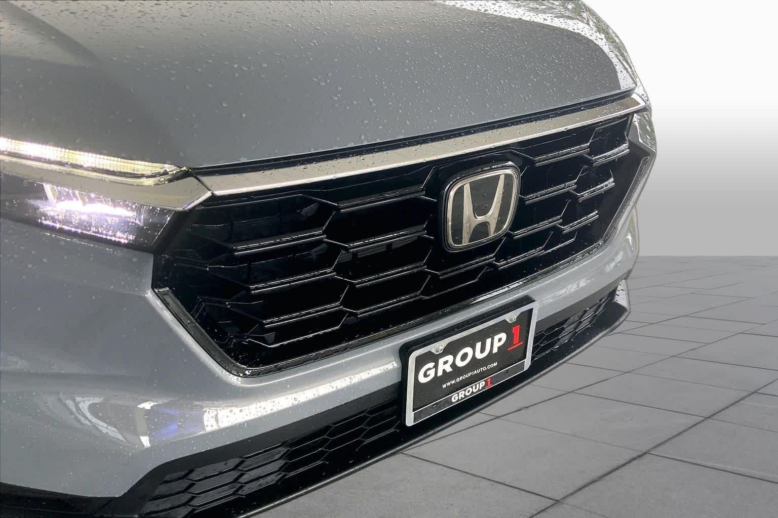Used 2026 Urban Gray Pearl Honda EX image 29