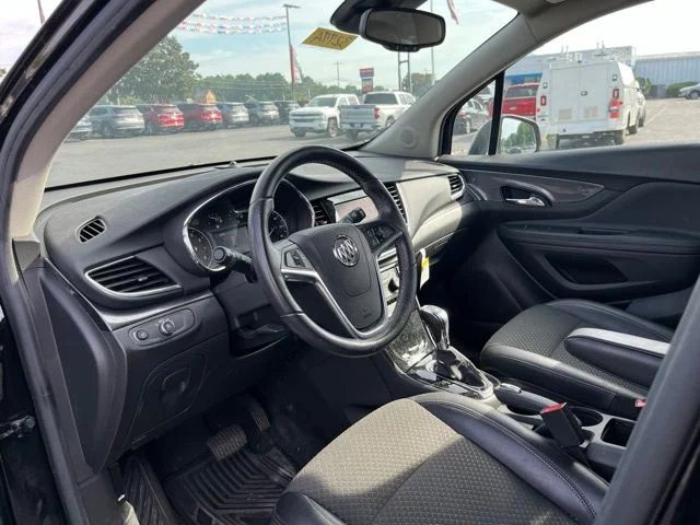 Used 2022 Black Buick Preferred image 5