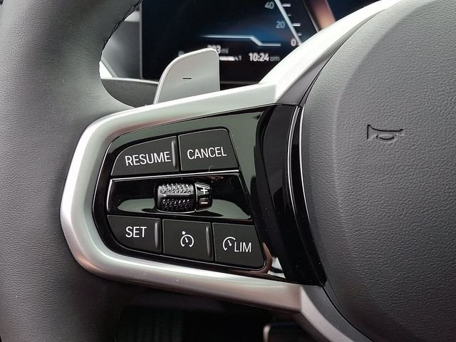 New 2026 Black Sapphire Metallic BMW 330i xDrive image 18