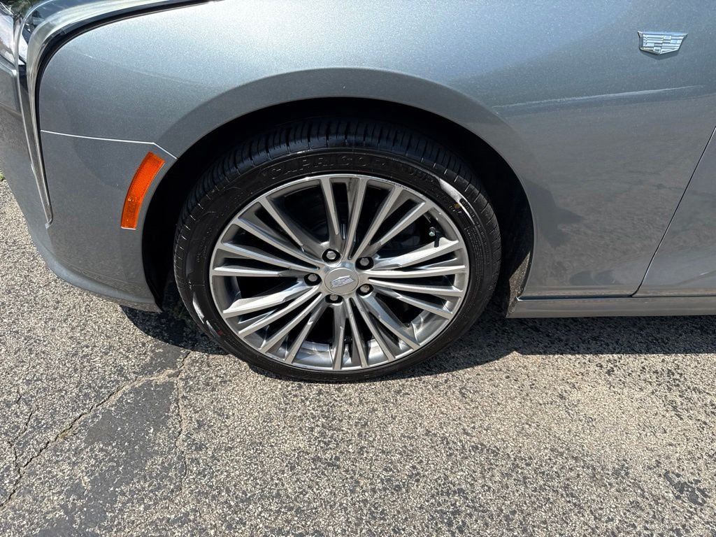 Used 2023 Silver Cadillac Premium Luxury image 11