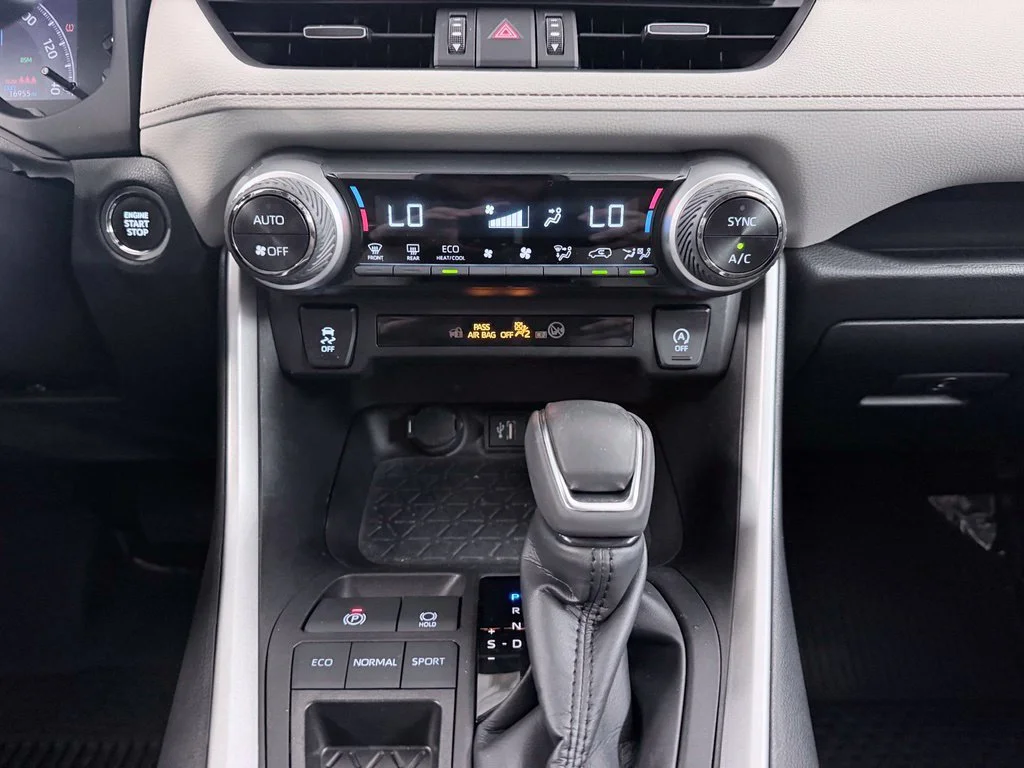 Used 2023 Beige Toyota XLE Premium image 23