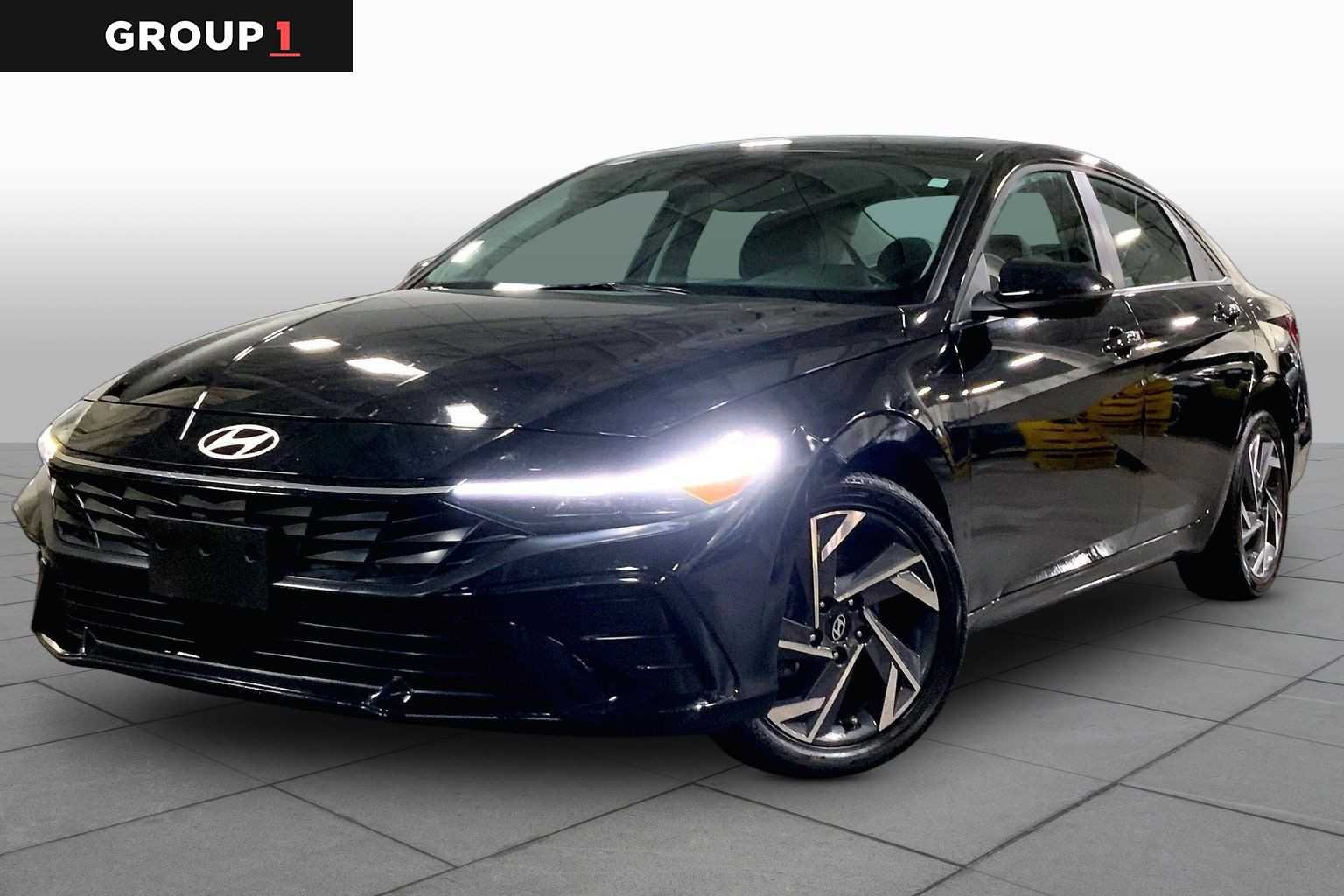 2025 Hyundai Elantra Hybrid Limited