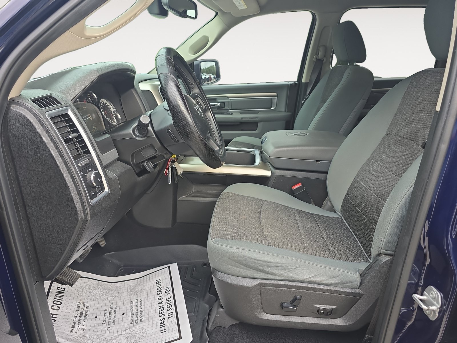 Used 2019 True Blue Pearlcoat Ram Lone Star image 20