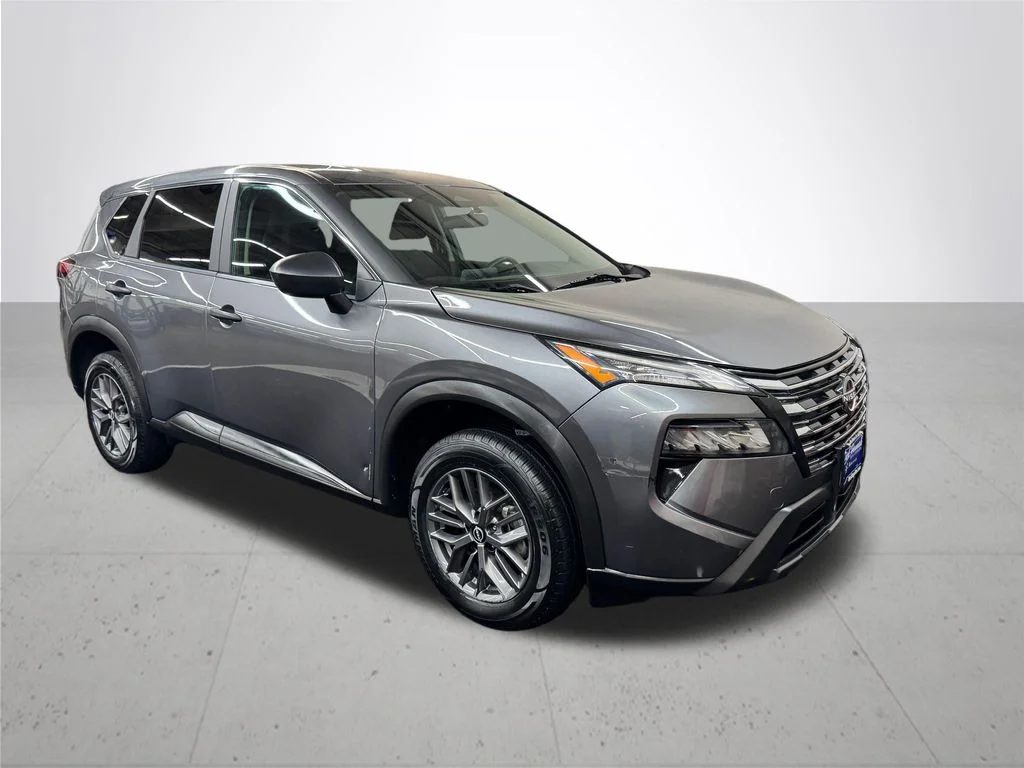 Used 2024 Gray Nissan S image 10