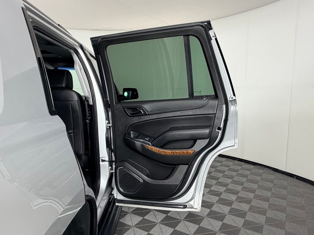 Used 2019 Silver Chevrolet Premier image 30