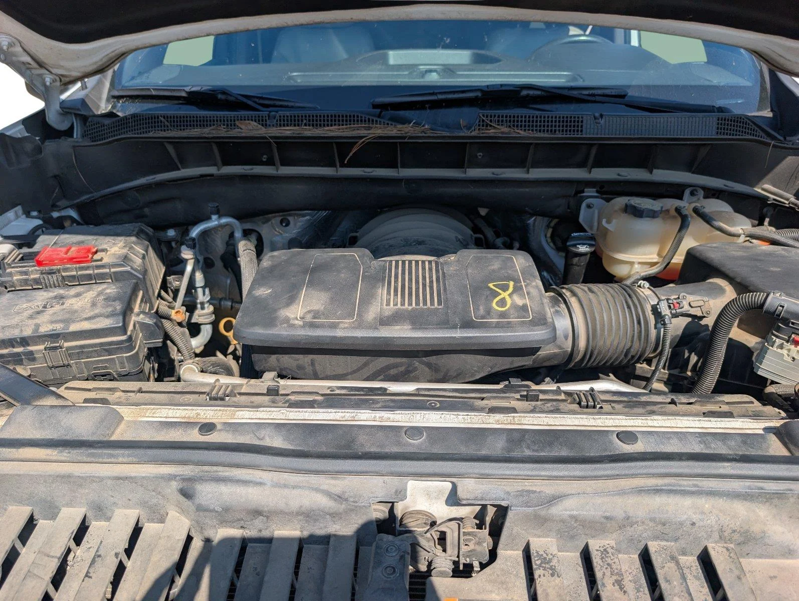 Used 2020 SUMMIT WHITE Chevrolet LT Trail Boss image 14