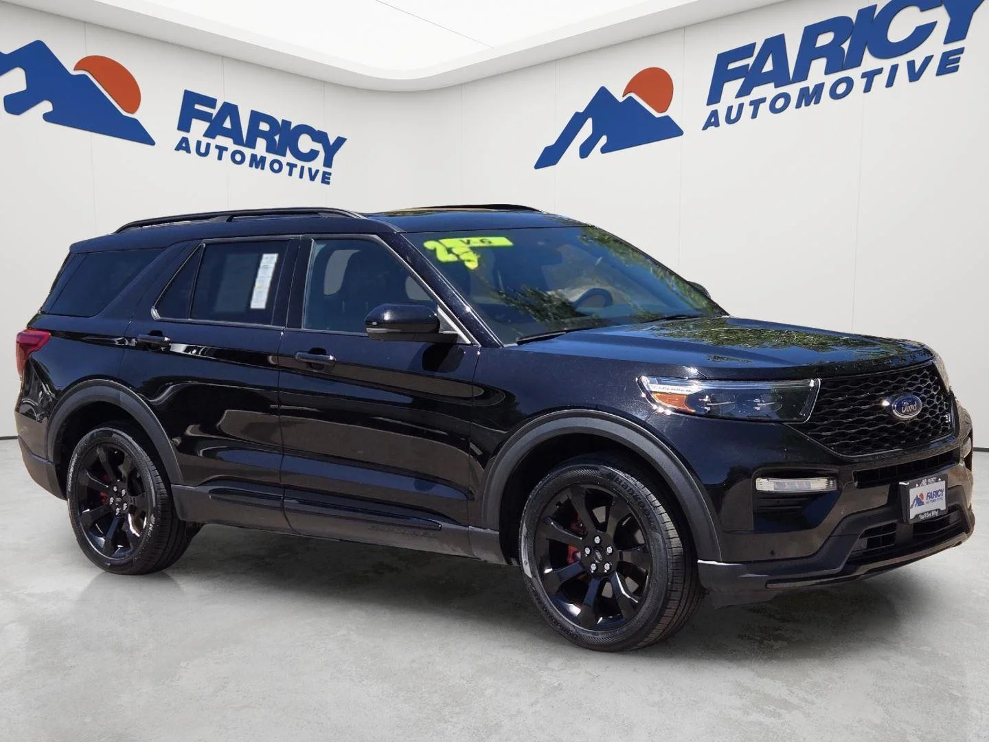 Used 2023 Agate Black Ford ST image 3