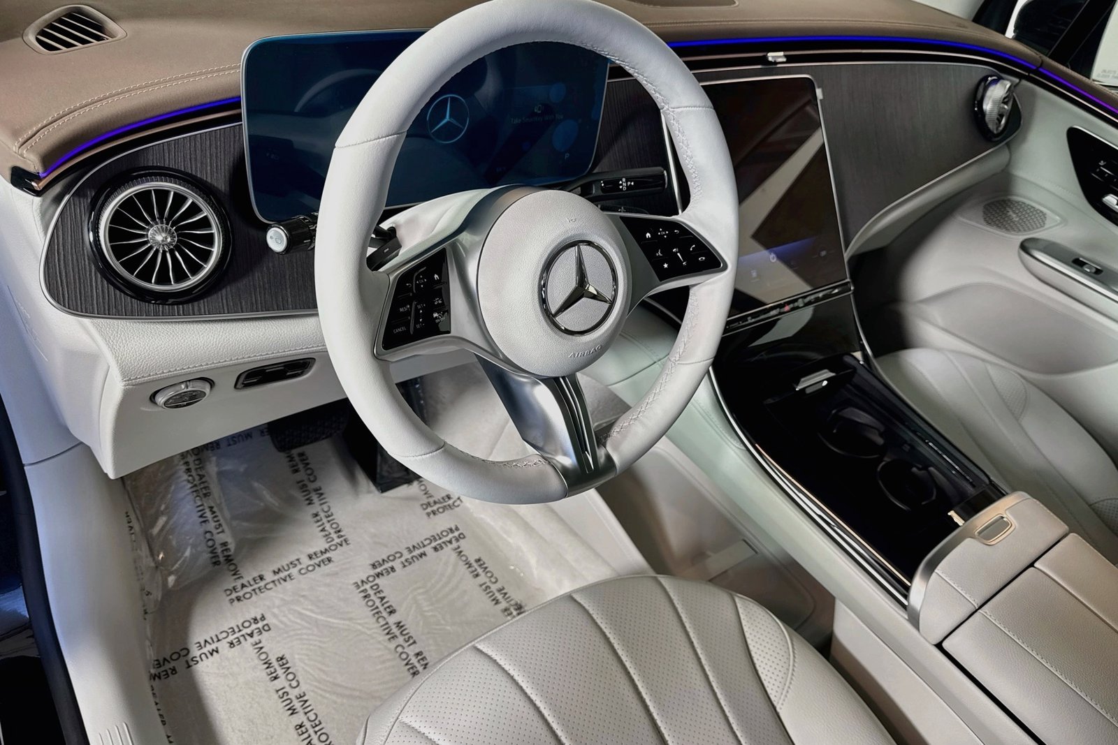 New 2027 Black Mercedes-Benz EQE 320+ image 9