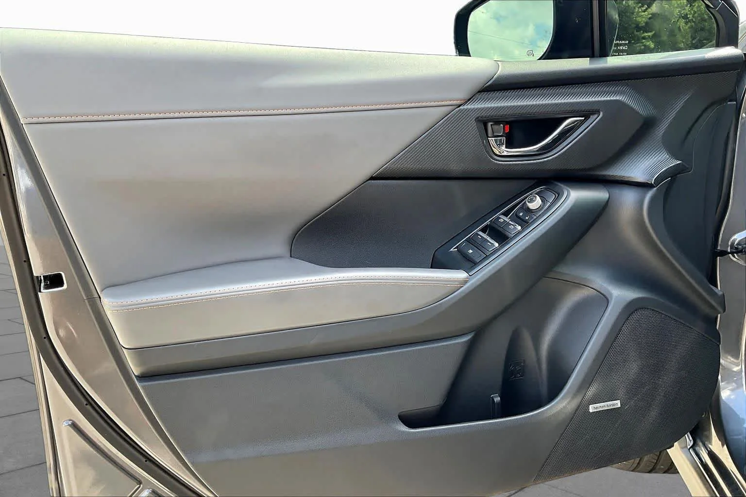 Used 2025 Magnetite Gray Metallic Subaru Limited image 43