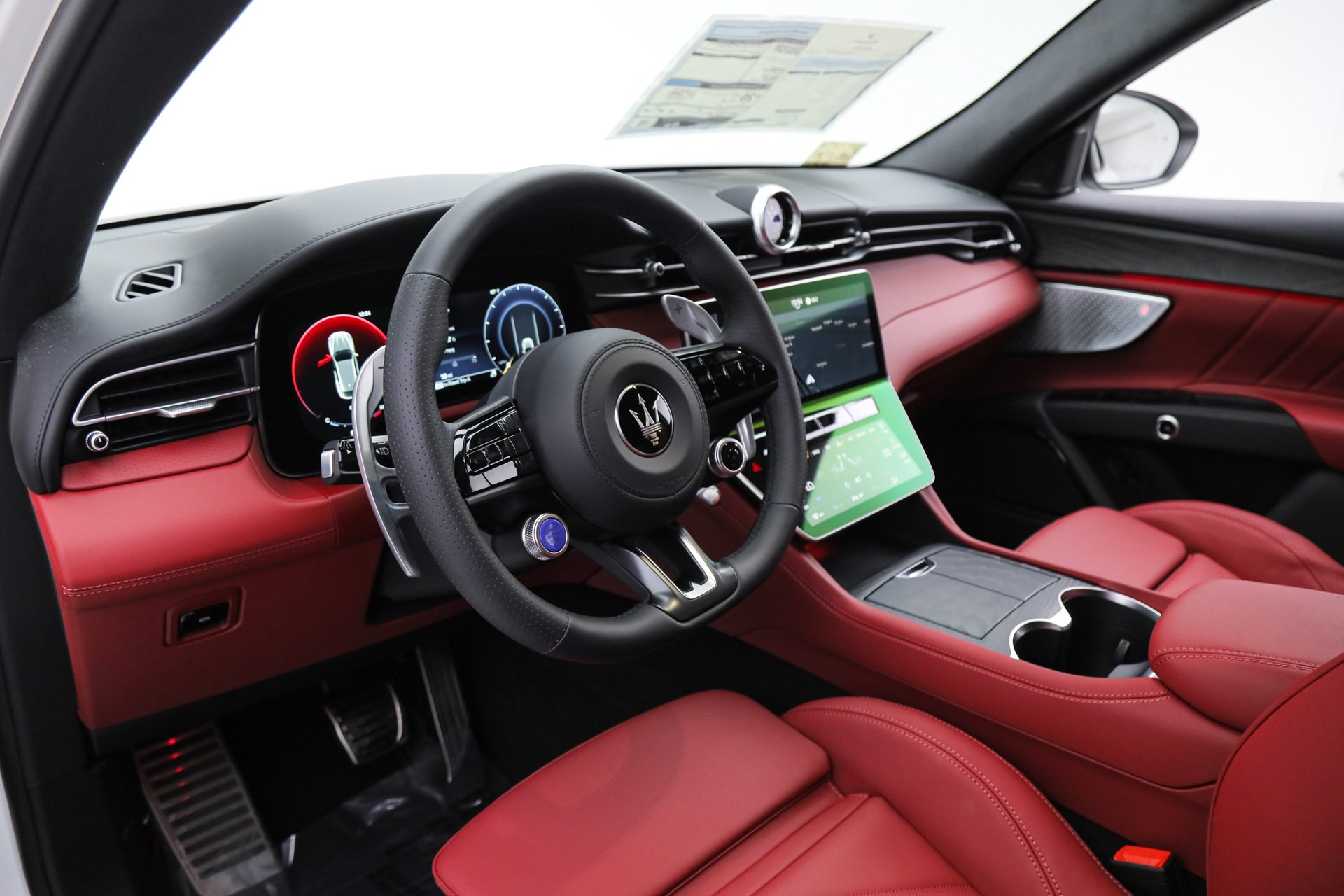 2026 Maserati Grecale Modena V6 - Photo 17