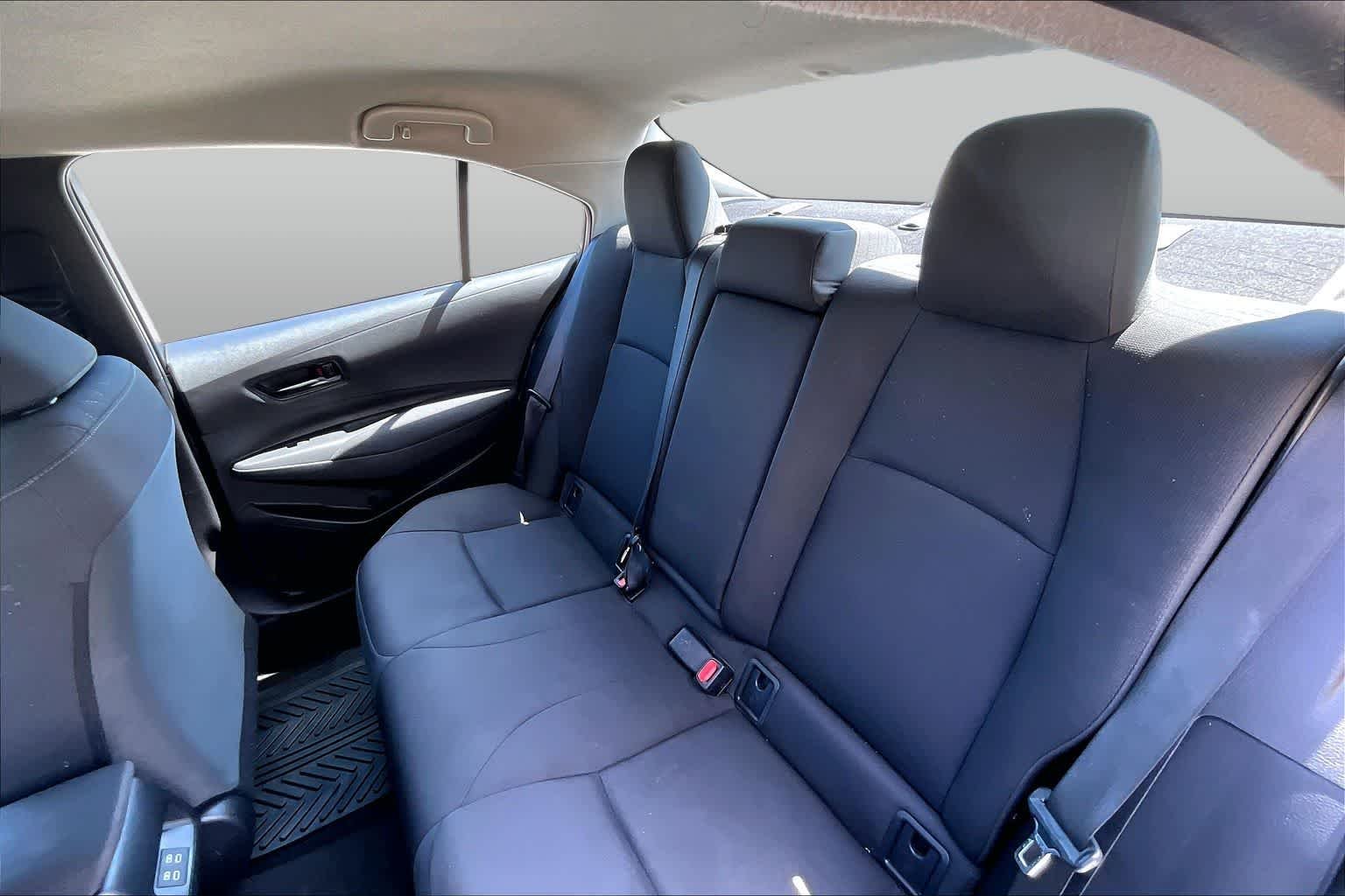 Used 2024 Celestite Toyota LE image 21