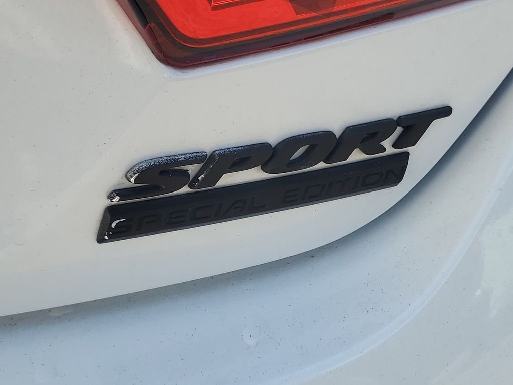 Used 2021 White Honda Sport Special Edition image 8