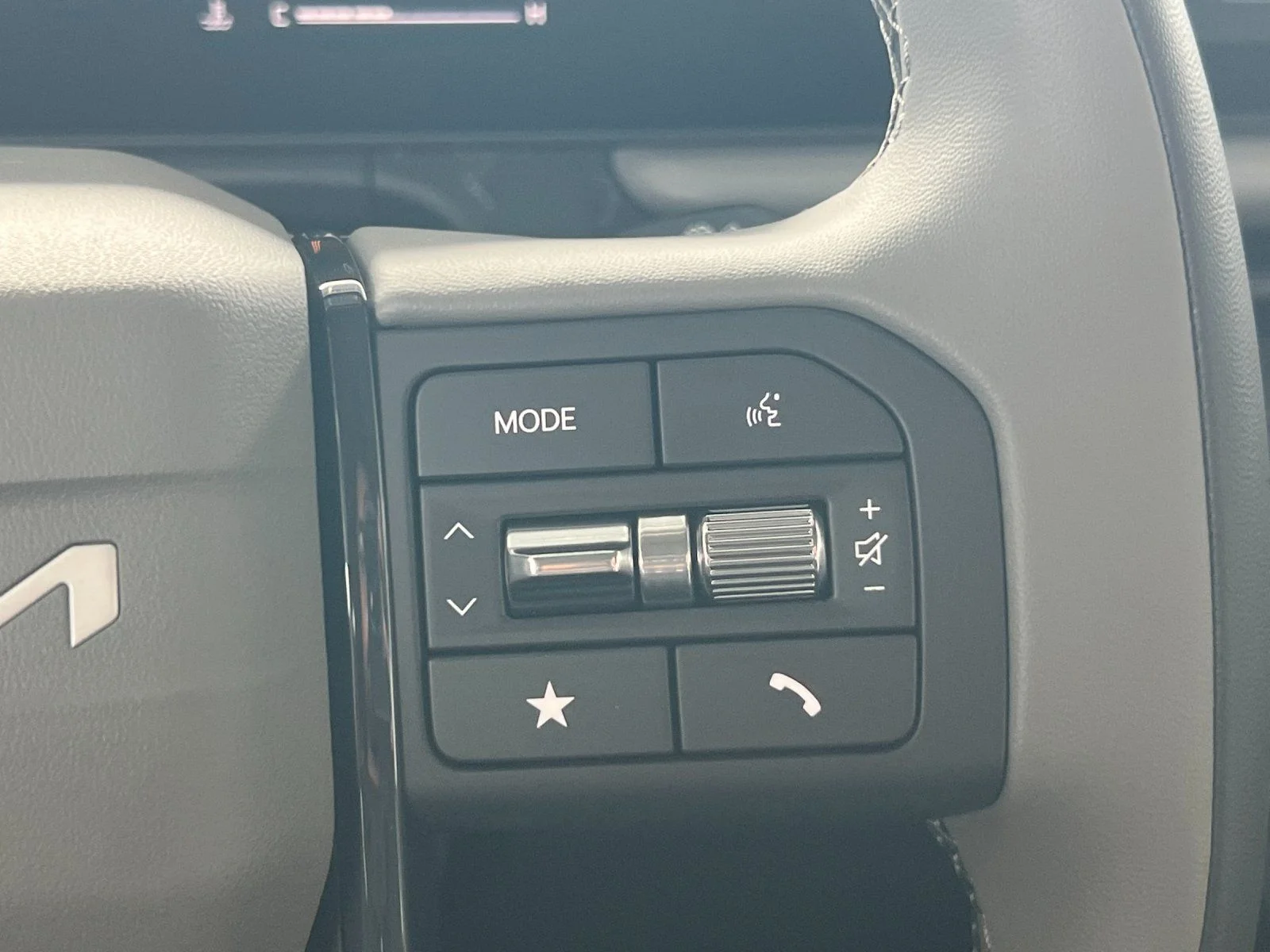 New 2027 Gray Kia EX image 27