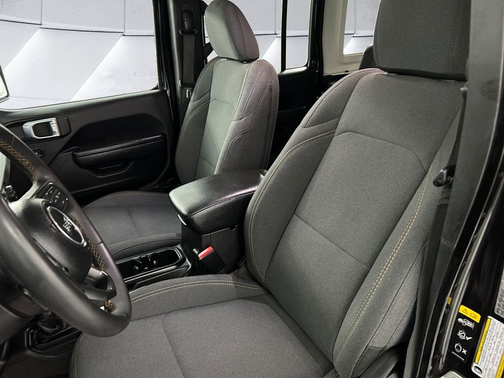 Used 2024 Black Jeep Sport S image 8