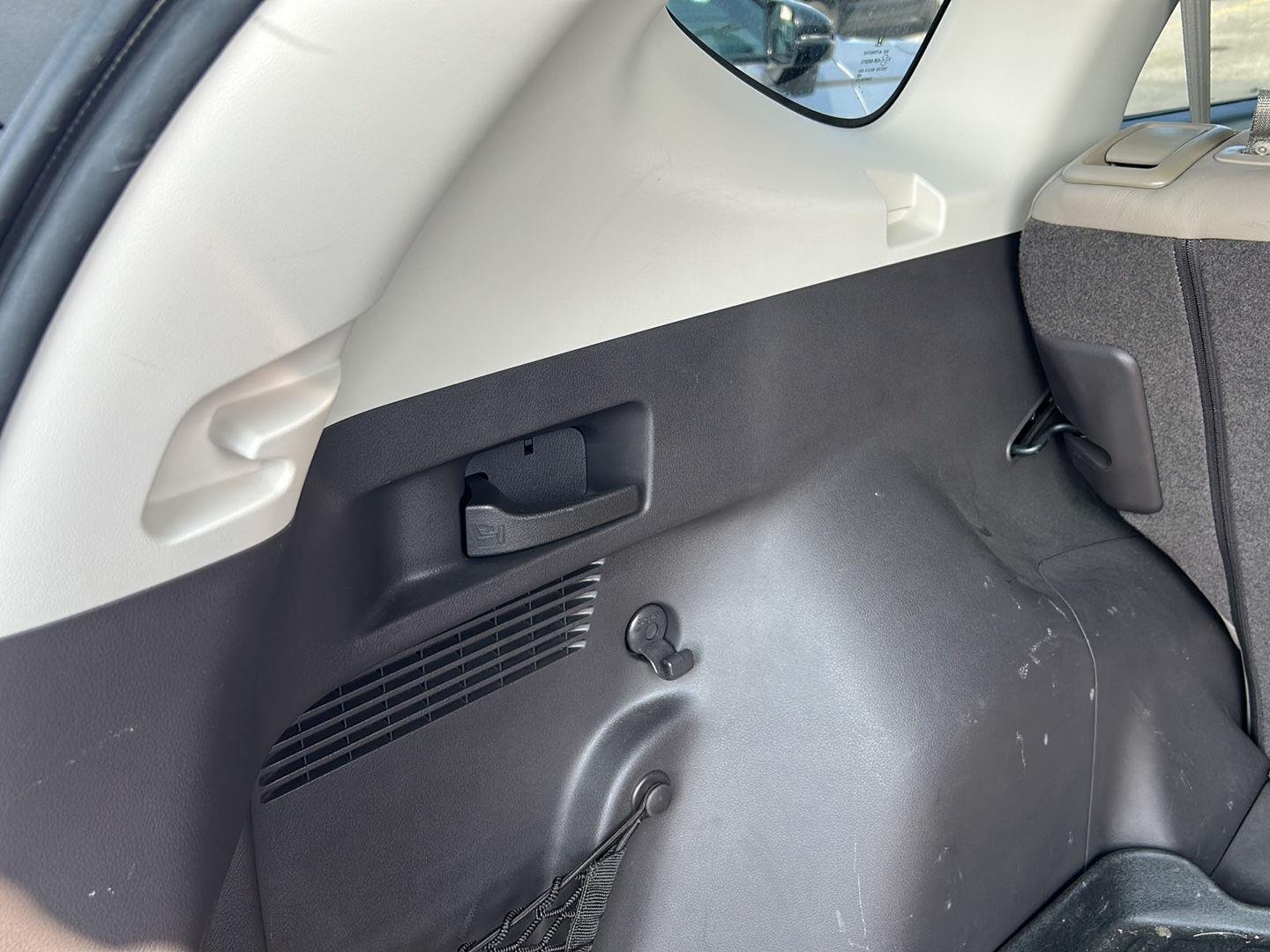 Used 2014 Twilight Blue Metallic Honda EX-L image 26