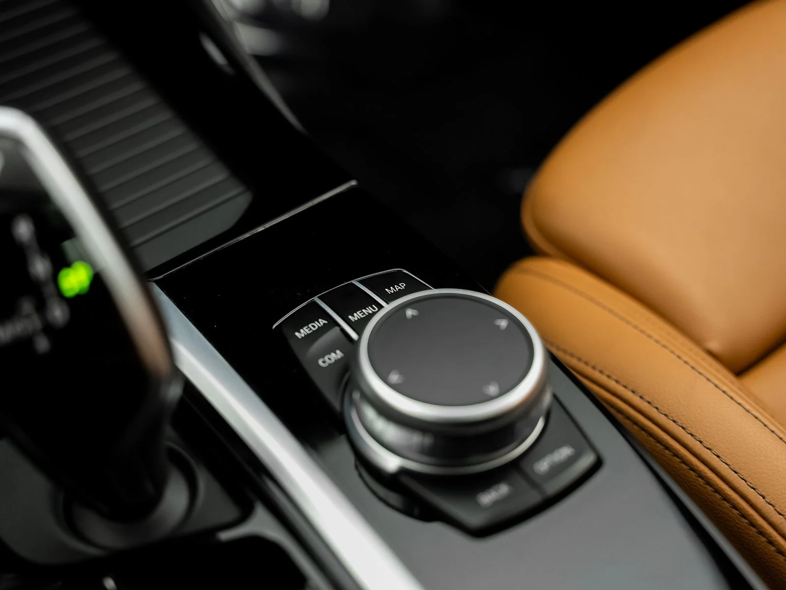 Used 2021 Black BMW M40i image 54