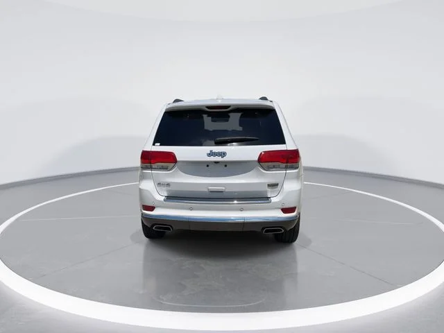 Used 2020 White Jeep Summit image 6