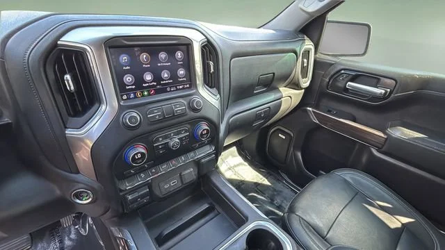 Used 2020 NORTHSKY BLUE METALLIC Chevrolet RST image 24