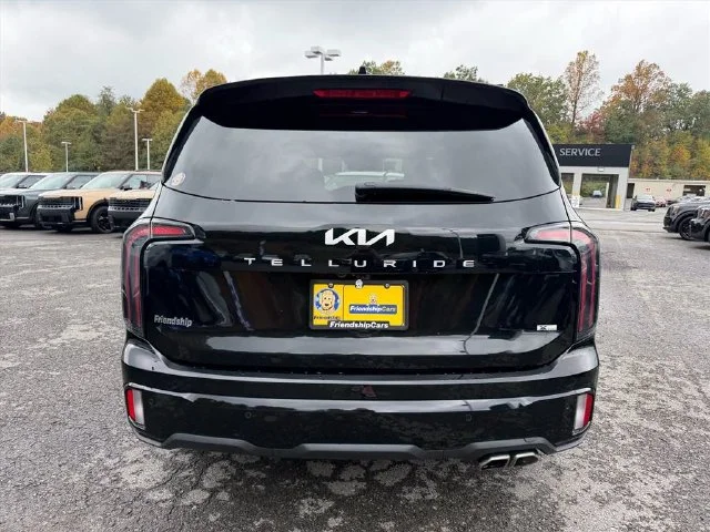 Used 2024 Black Kia EX X-Line image 12