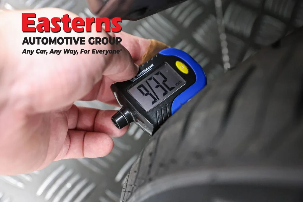 Used 2025 Black Nissan 2.5 SV image 26