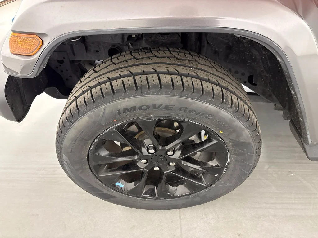 Used 2022 Gray Jeep Unlimited Sahara 4xe image 11