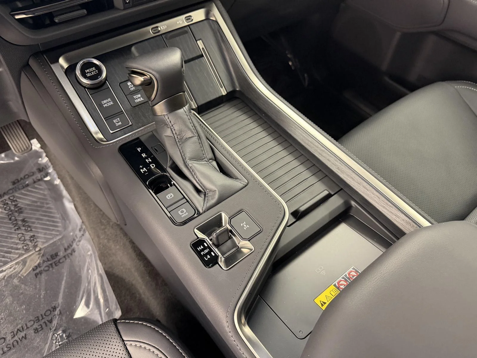 Certified Used 2025 Nebula Gray Pearl Lexus GX 550 Premium+ image 4