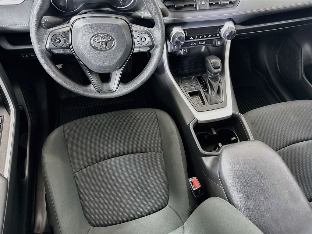 Used 2025 Silver Sky Metallic Toyota LE image 20