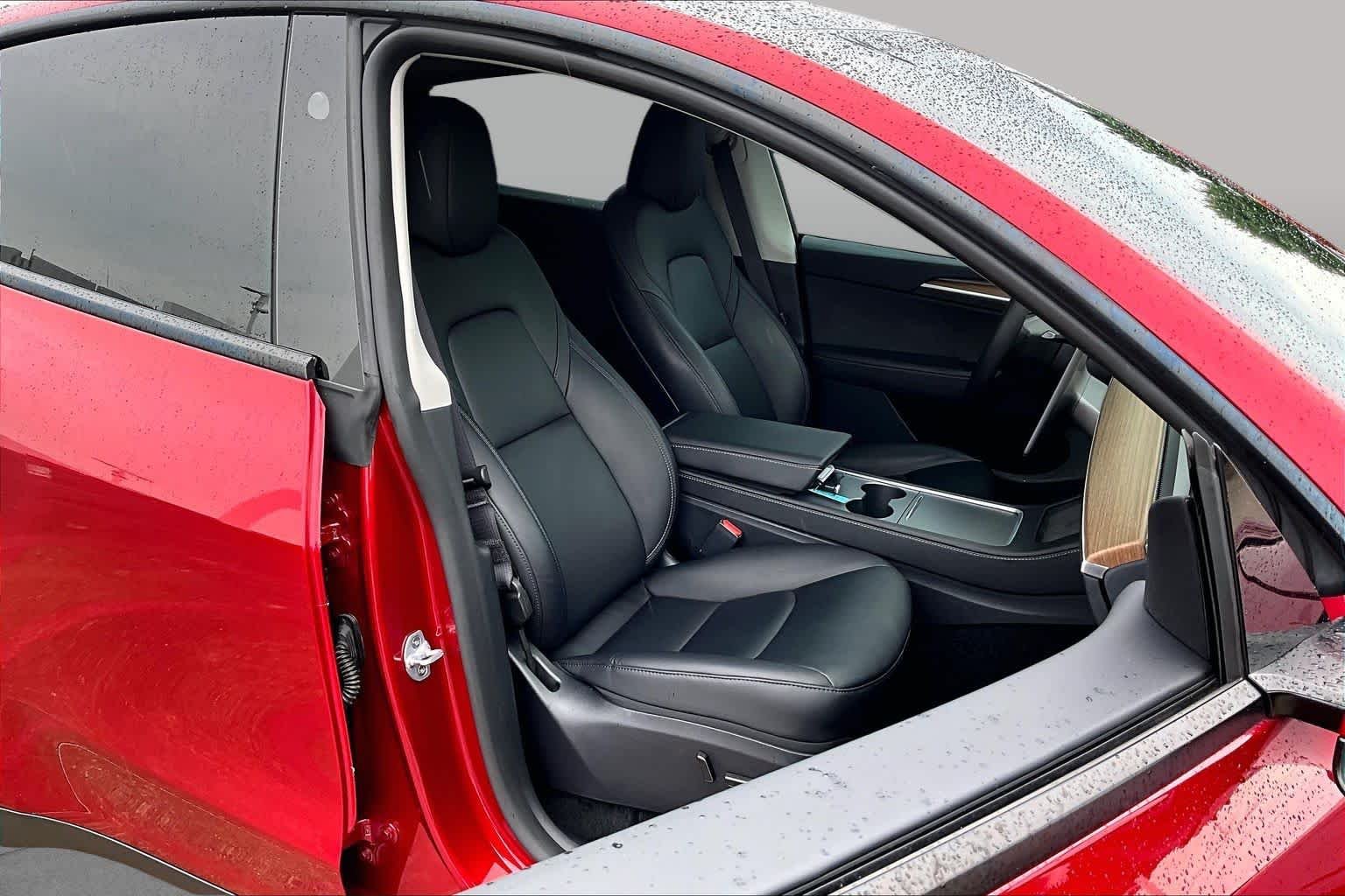 Used 2024 Ultra Red Tesla Long Range image 8