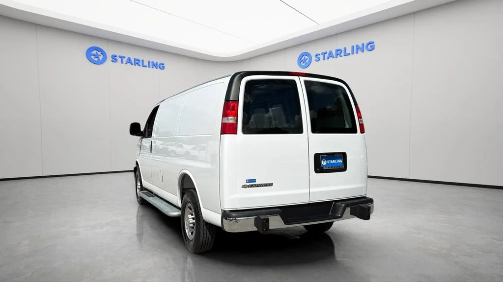 2025 Chevrolet Express Cargo Work Van - Photo 12