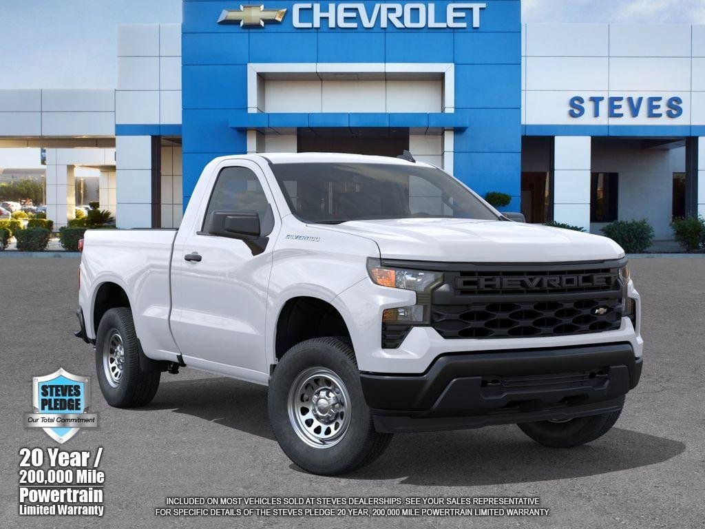New 2026 Summit White Chevrolet WT image 7