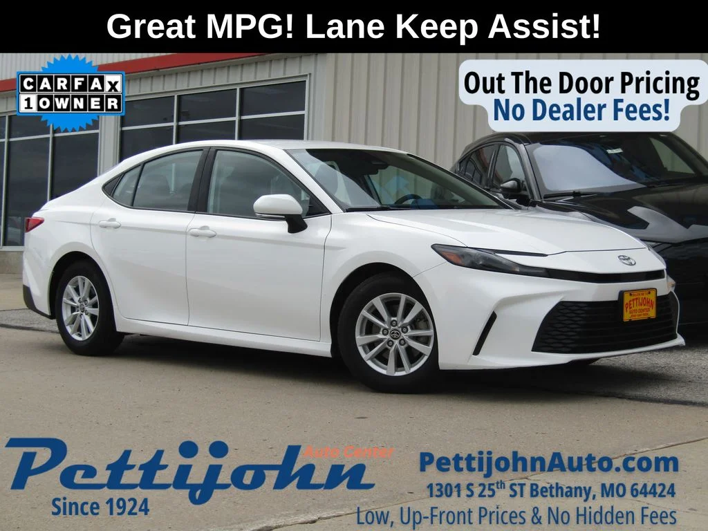 2025 Toyota Camry LE