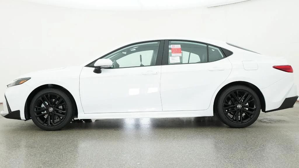 New 2026 Ice Cap Toyota SE image 17