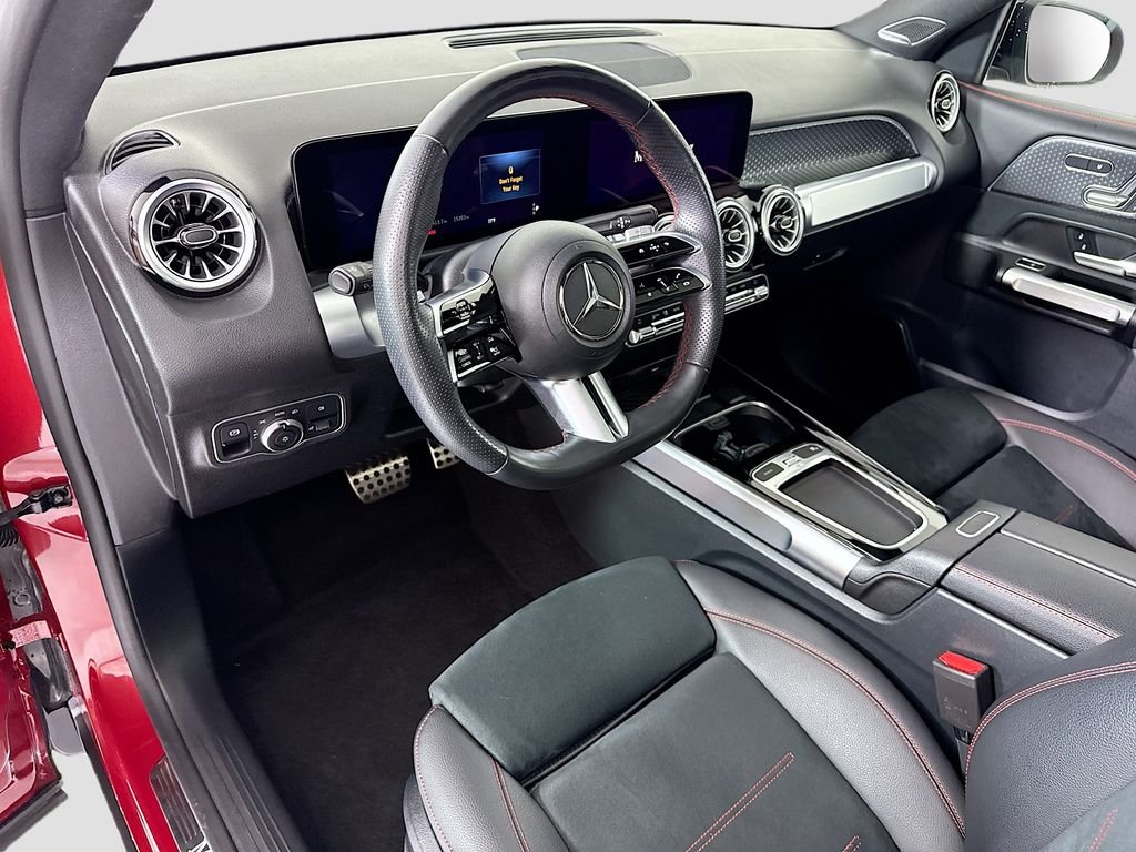 Certified Used 2024 MANUFAKTUR Patagonia Red Metallic Mercedes-Benz GLB 250 image 9