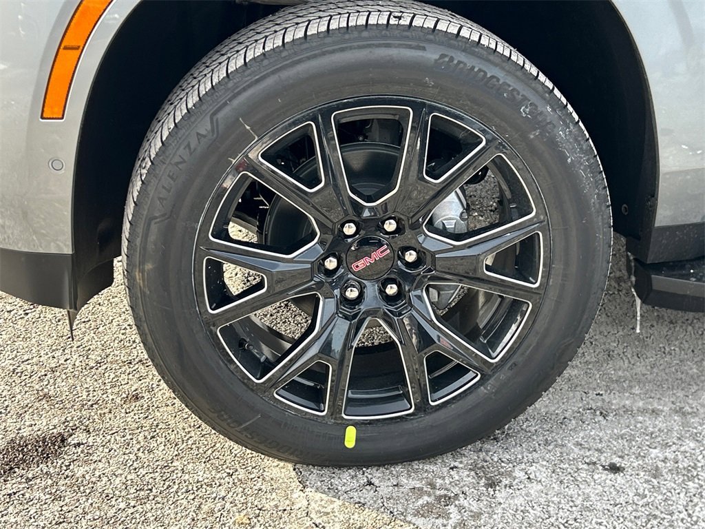 2026 GMC YUKON XL - Image 10