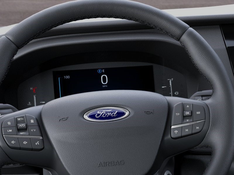 New 2027 Carbonized Gray Metallic Ford XLT image 13