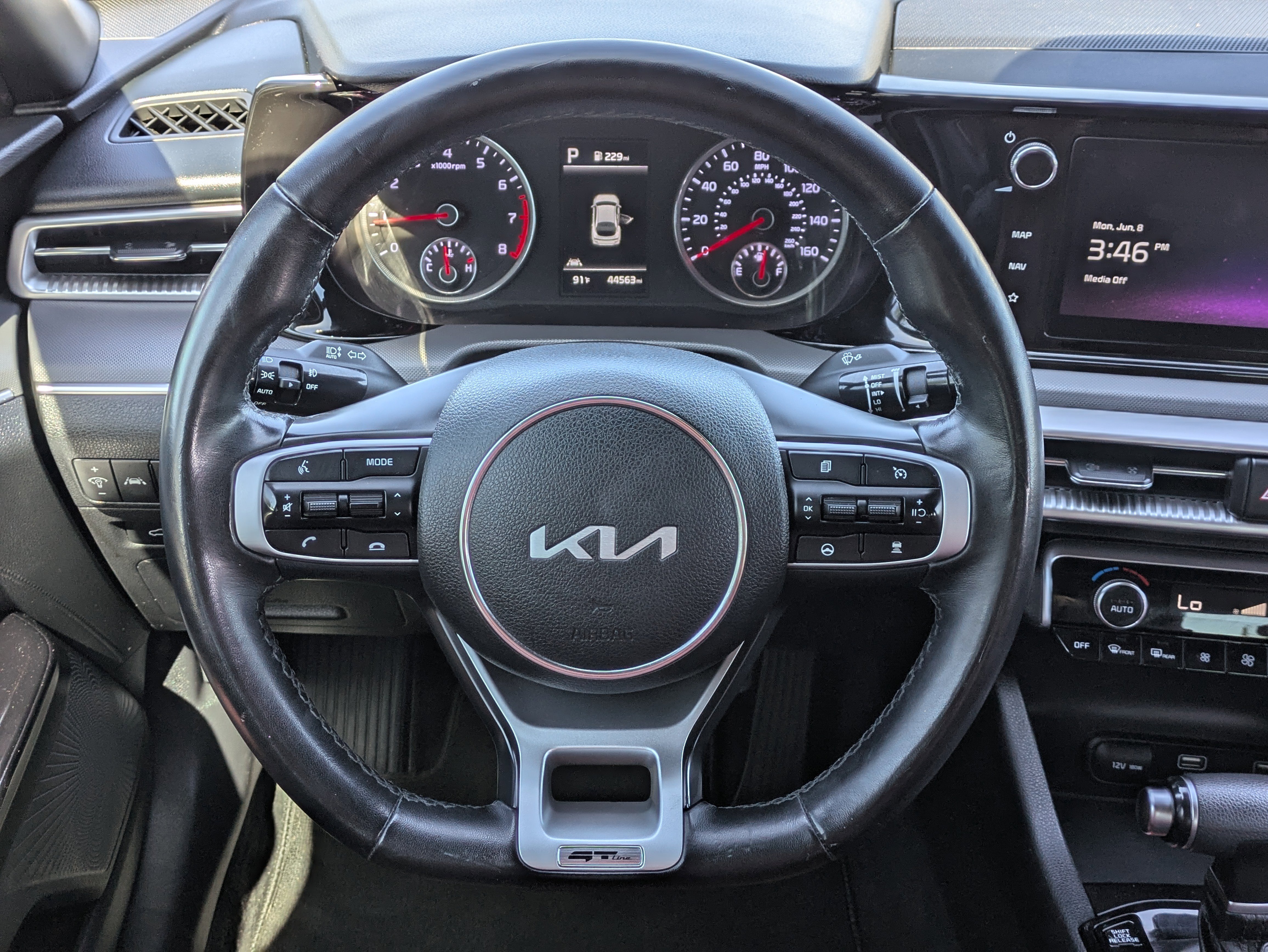 Used 2024 Glacial White Pearl Kia GT-Line image 20