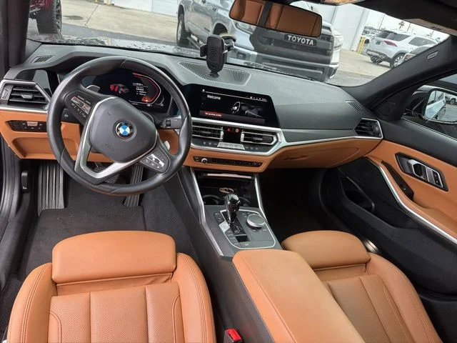 Used 2022 Black BMW 330i image 11