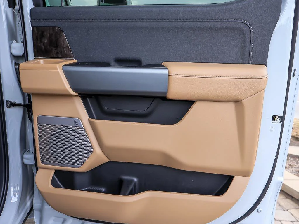 Used 2026 Avalanche Ford LARIAT image 42