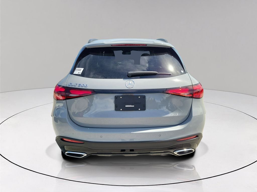 New 2027 MANUFAKTUR Alpine Grey Mercedes-Benz GLC 300 image 5