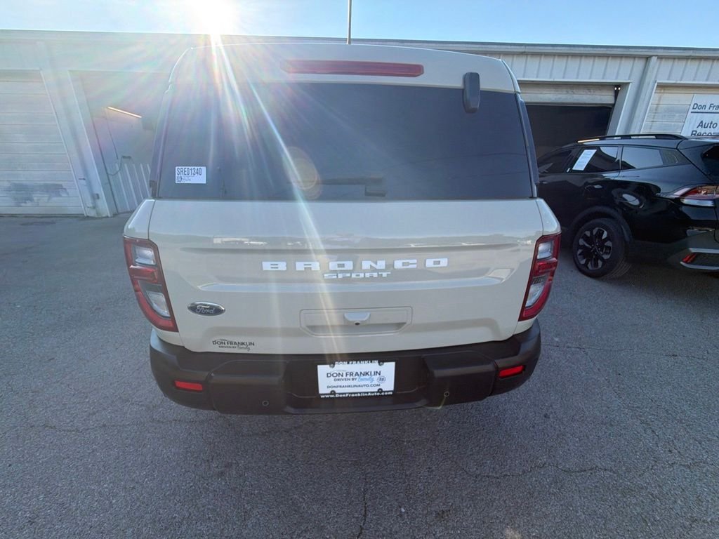 Used 2025 Beige Ford Big Bend image 5