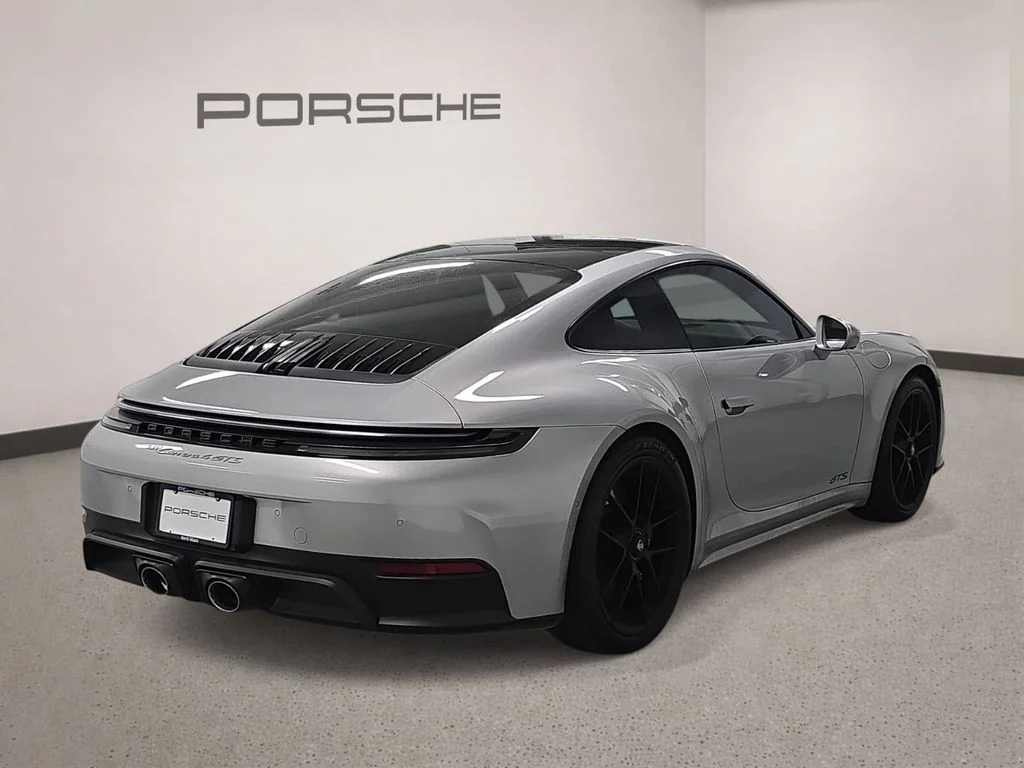Certified Used 2025  Porsche Carrera 4 GTS image 7