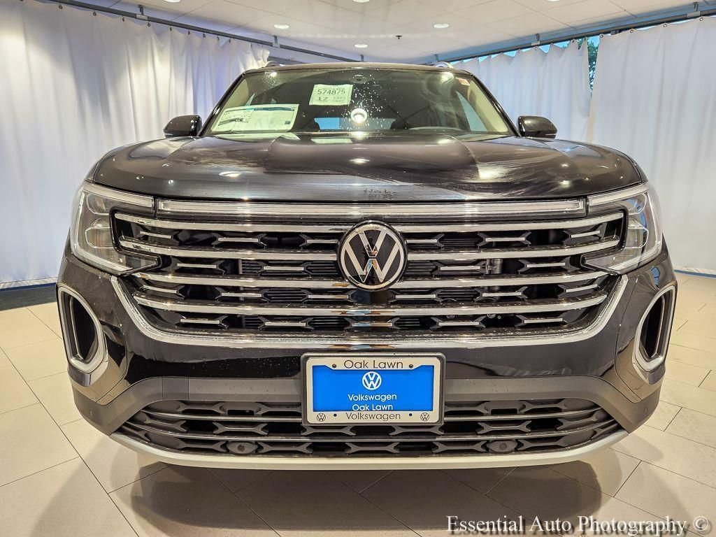 New 2026 Deep Black Pearl Volkswagen 2.0T SEL image 2