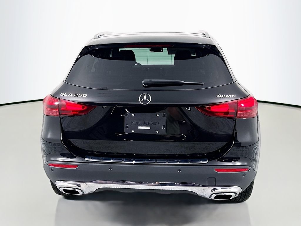 Used 2026 Black Mercedes-Benz GLA 250 image 10