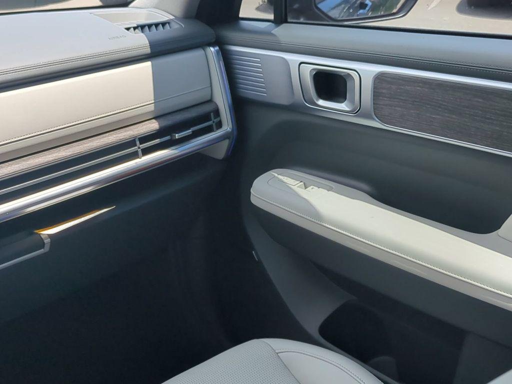 New 2026 Blue Hyundai Limited FWD image 21