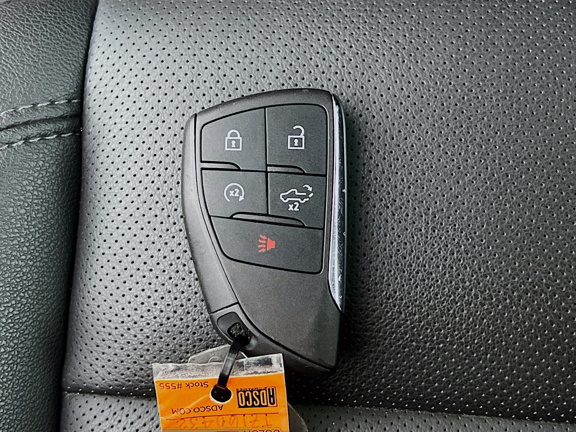 Used 2026 Sterling Metallic GMC SLT image 31