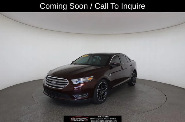 Used 2018 Red Ford SEL image 13