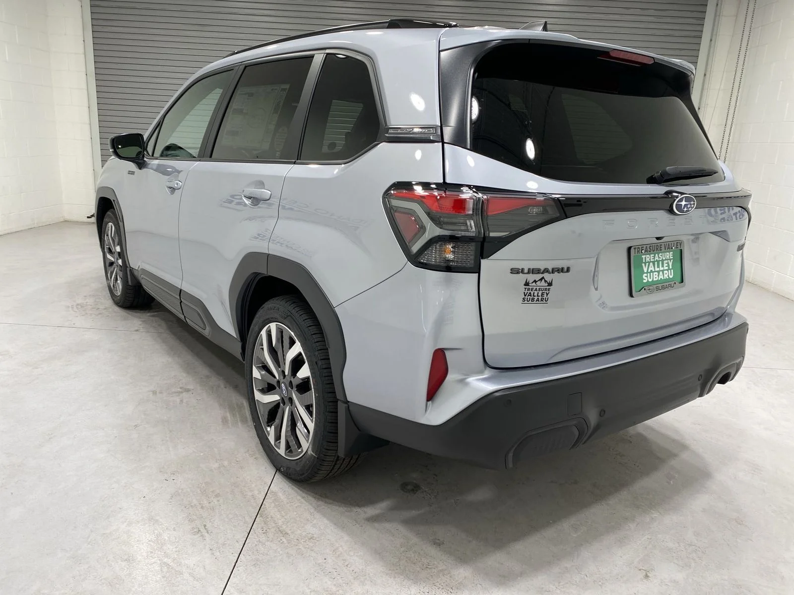 New 2026 ICE SILVER METALLIC Subaru Touring Hybrid image 6