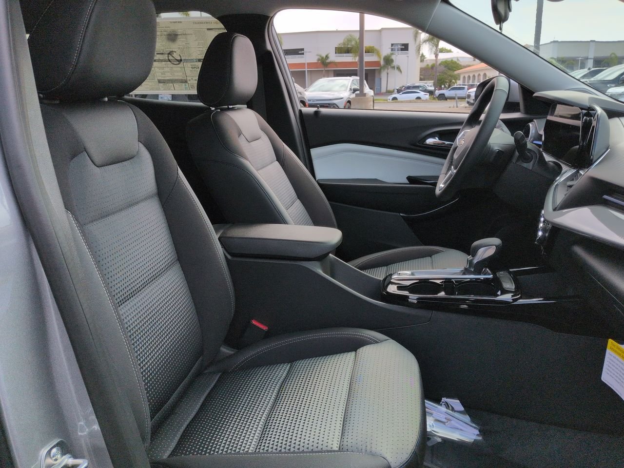 2026 Chevrolet Trax LT - Photo 29