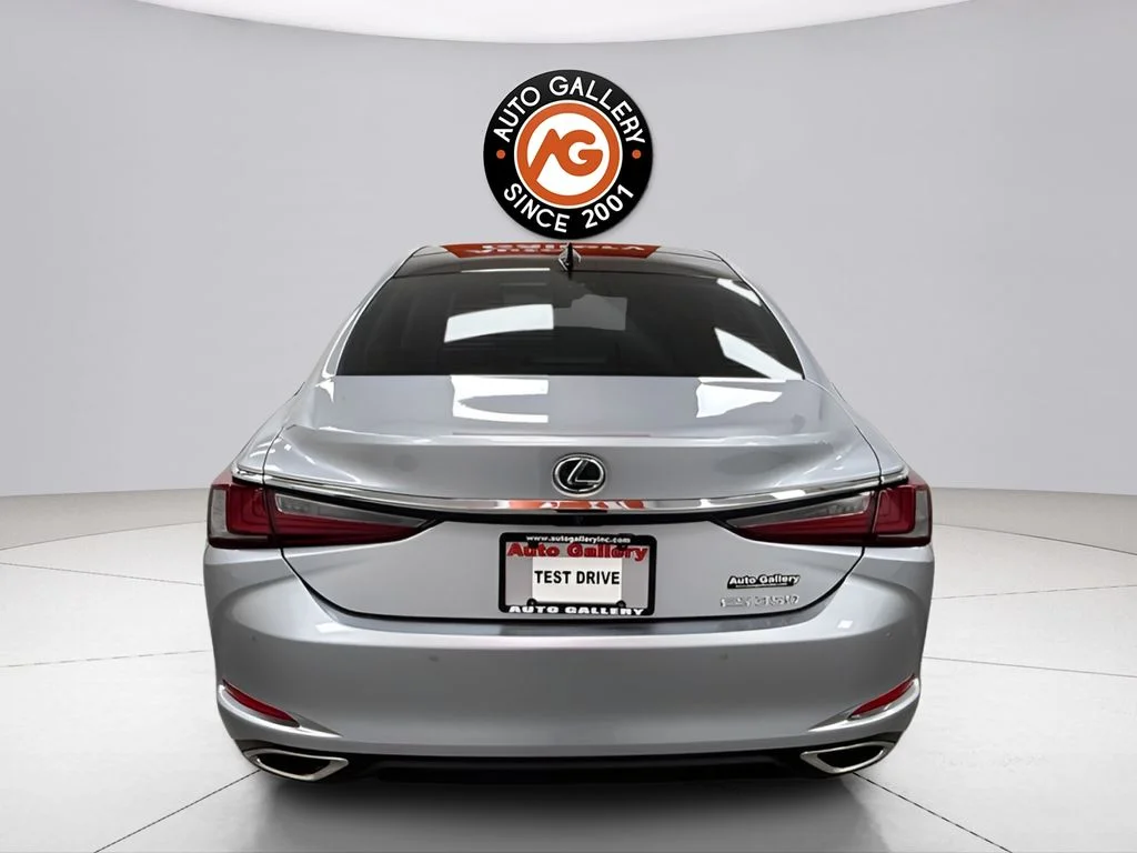 Used 2025 Silver Lexus 350 image 4